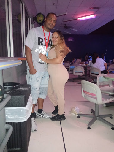 Bowling Alley «Stars and Strikes Family Entertainment Center», reviews and photos, 1700 Winder Hwy NE #100, Dacula, GA 30019, USA