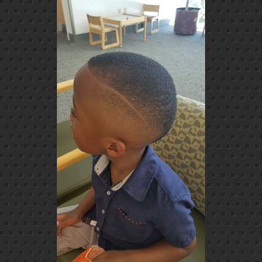 Barber Shop «St. Johns Barber Shop», reviews and photos, 22815 Pacific Hwy S, Des Moines, WA 98198, USA