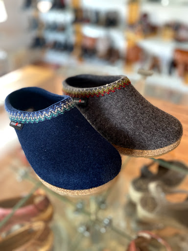 Shoe Store «Rainsong Shoes», reviews and photos, 117 Plaza St, Healdsburg, CA 95448, USA