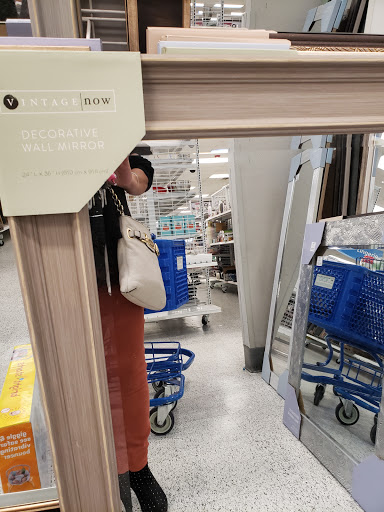 Clothing Store «Ross Dress for Less», reviews and photos, 24392 Rockfield Blvd, Lake Forest, CA 92630, USA