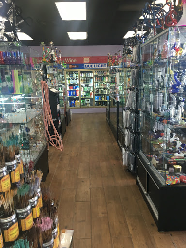 Tobacco Shop «407 Smoke Shop», reviews and photos, 4316 Curry Ford Rd, Orlando, FL 32806, USA