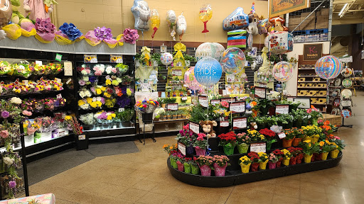 Florist «County Market», reviews and photos, 2310 Crest View Dr, Hudson, WI 54016, USA