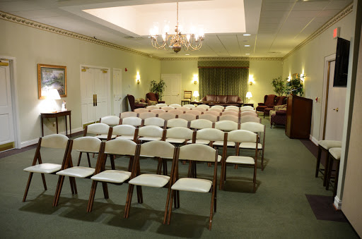 Funeral Home «Elias Kallal & Schaaf Funeral», reviews and photos, 727 E Bethalto Blvd, Bethalto, IL 62010, USA