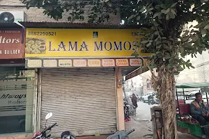 Lama Momos image