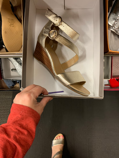 Shoe Store «DSW Designer Shoe Warehouse», reviews and photos, 8348 Agora Pkwy, Schertz, TX 78154, USA