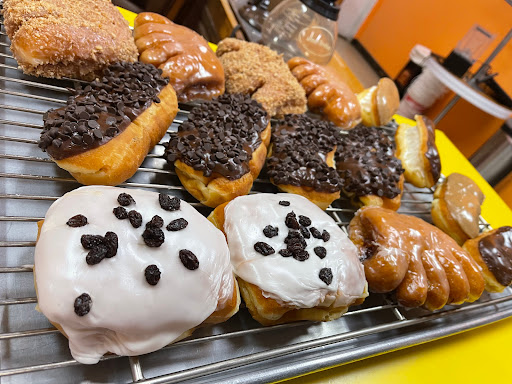 Donut Shop «Golden Donuts», reviews and photos, 8500 Auburn Blvd a, Citrus Heights, CA 95610, USA