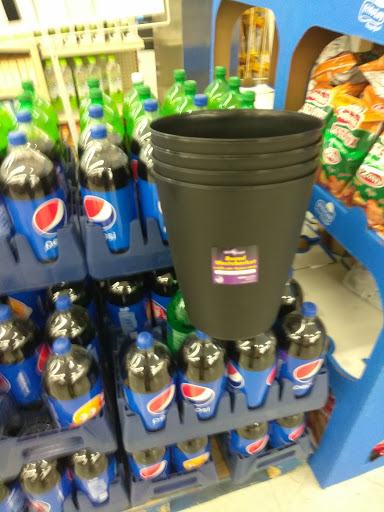 Discount Store «Big Lots», reviews and photos, 2882 Tamiami Trail E, Naples, FL 34112, USA