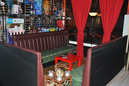 Tobacco Shop «Xhale smoke shop», reviews and photos, 635 C St, San Diego, CA 92101, USA