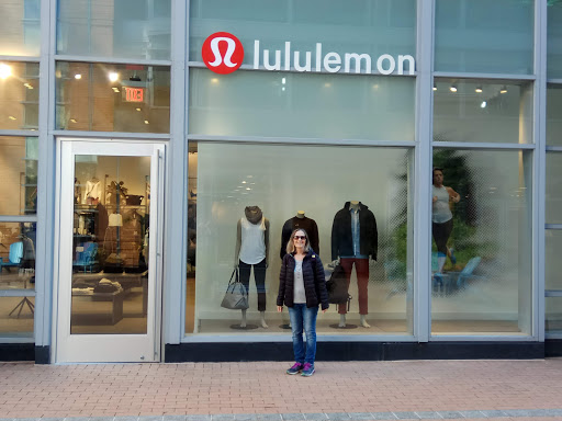 Computer Store «Apple Reston», reviews and photos, 11949 Market St, Reston, VA 20190, USA