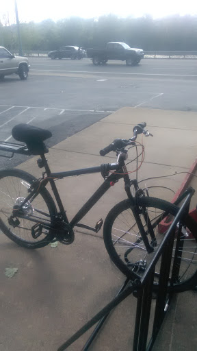 Bicycle Repair Shop «Riverside Bicycle Shop», reviews and photos, 101 N Riverside Dr, Clarksville, TN 37040, USA