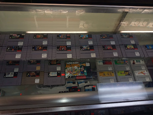 Video Game Store «Games 4 Less», reviews and photos, 3539 Apalachee Pkwy #2, Tallahassee, FL 32311, USA