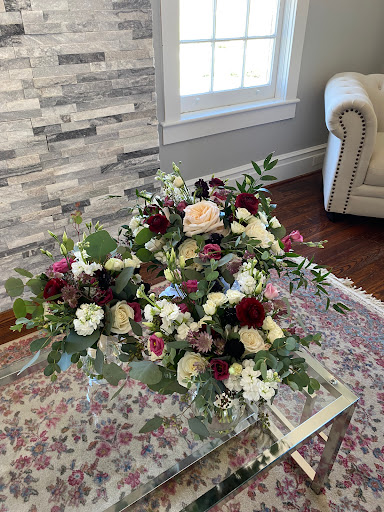 Florist «J. Morris Flowers», reviews and photos, 1603 Village Market Blvd SE #108, Leesburg, VA 20175, USA