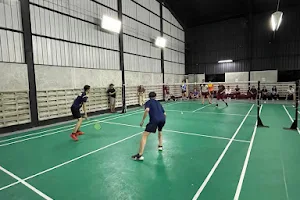 Taman Dutamas Sport Center image