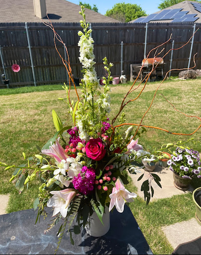 Florist «Cityview Florist and Gifts», reviews and photos, 6112 Bryant Irvin Rd, Fort Worth, TX 76132, USA