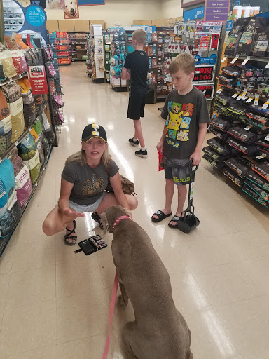 Pet Supply Store «Petco Animal Supplies», reviews and photos, 993 Branson Hills Pkwy, Branson, MO 65616, USA