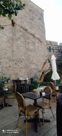 Atmosphère du Restaurant Le Jardin De La Tour du Plô à Carcassonne - n°19