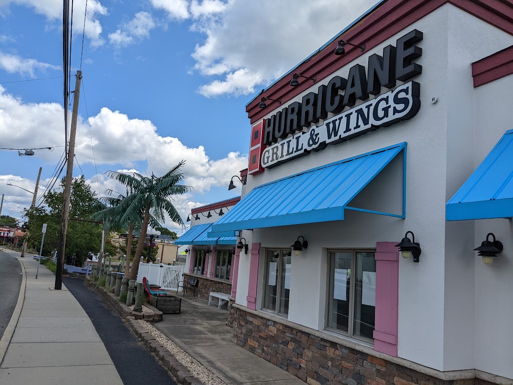 Hurricane Grill & Wings 11757