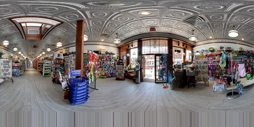 Pet Supply Store «Petport Pet Supply and Grooming Salon», reviews and photos, 40 Main St, Northport, NY 11768, USA