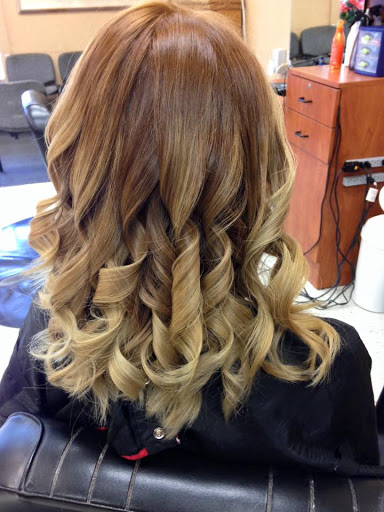 Beauty Salon «Arcade Beauty Salon», reviews and photos, 1371 Arcade St, St Paul, MN 55106, USA