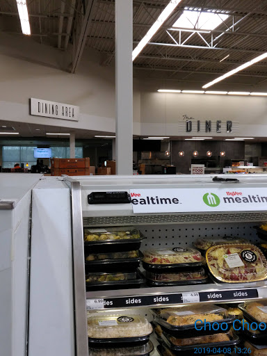 Supermarket «Hy-Vee», reviews and photos, 1300 W Burlington Ave, Fairfield, IA 52556, USA