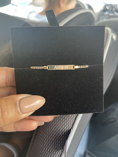 Jewelry Store «Jared The Galleria of Jewelry», reviews and photos, 656 Phoenix Dr, Virginia Beach, VA 23452, USA