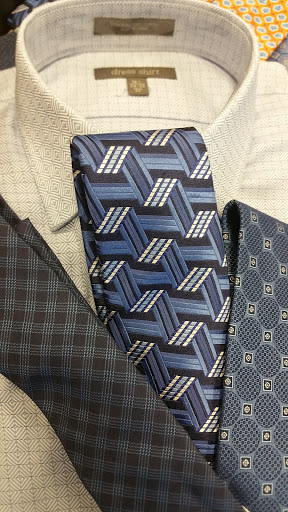 Department Store «Nordstrom Rack Belmar», reviews and photos, 393 S Vance St, Lakewood, CO 80226, USA