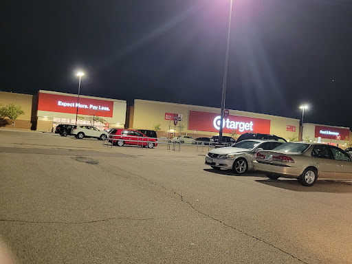 Department Store «Target», reviews and photos, 21615 S Diamond Lake Rd, Rogers, MN 55374, USA