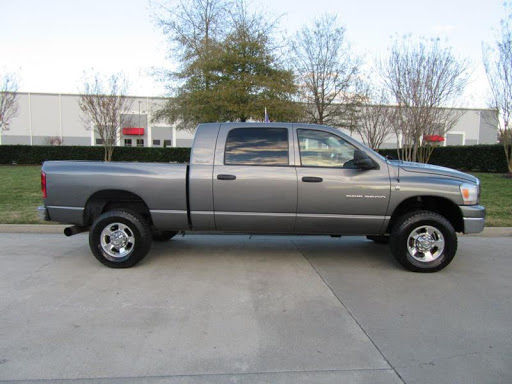 Used Car Dealer «UNITED AUTO WHOLESALERS LLC», reviews and photos, 3600 Airline Blvd, Portsmouth, VA 23701, USA