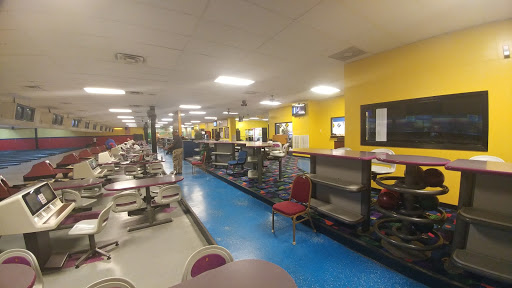 Bowling Alley «Metro 24 Bowling Center», reviews and photos, 3003 John R. Lynch St, Jackson, MS 39209, USA