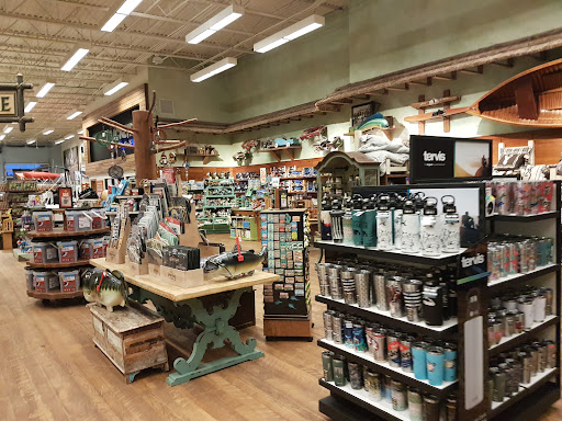 Sporting Goods Store «Bass Pro Shops», reviews and photos, 2250 SW Gatlin Blvd, Port St Lucie, FL 34953, USA