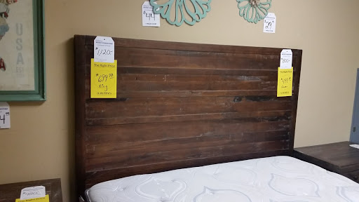 Furniture Store «Furniture Factory Outlet», reviews and photos, 1162 Gateway Loop, Springfield, OR 97477, USA