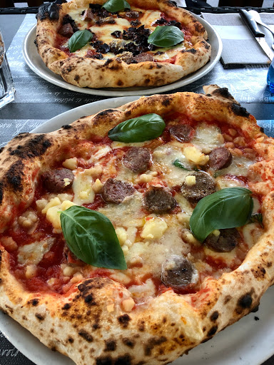 SpaccaNapoli in Uboldo, Provincia di Varese