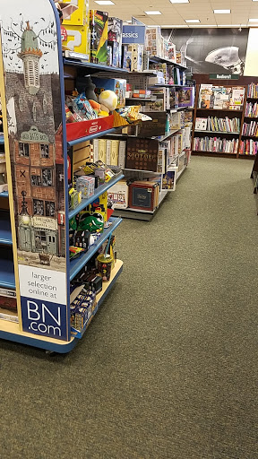 Book Store «Barnes & Noble», reviews and photos, 1812 Sam Rittenberg Blvd, Charleston, SC 29407, USA