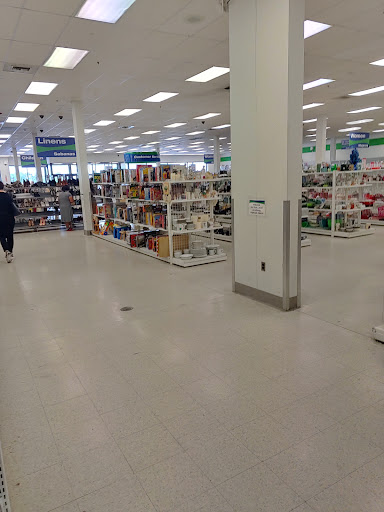Thrift Store «Goodwill Store & Donation Center», reviews and photos