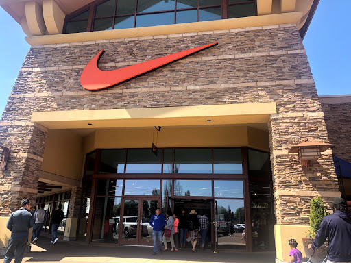 Sporting Goods Store «Nike Factory Store», reviews and photos, 1001 N Arney Rd #810, Woodburn, OR 97071, USA
