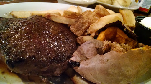 American Restaurant «Cracker Barrel Old Country Store», reviews and photos, 228 Mall Blvd, Bloomsburg, PA 17815, USA