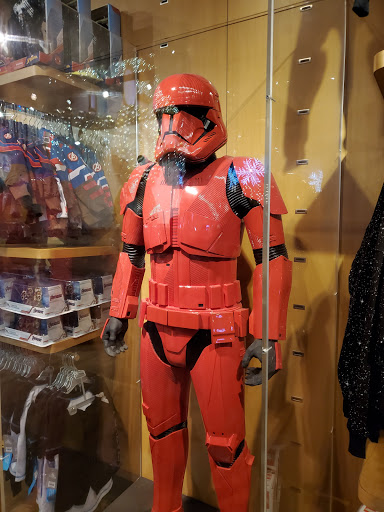 Toy Store «Disney Store», reviews and photos, 1540 Broadway, New York, NY 10036, USA