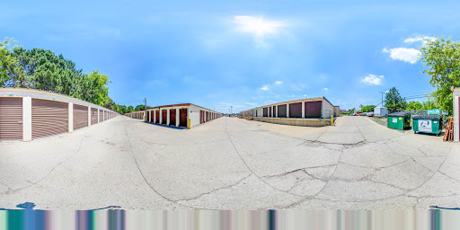 Self-Storage Facility «Metro Self Storage», reviews and photos, 880 E Rollins Rd, Round Lake Beach, IL 60073, USA
