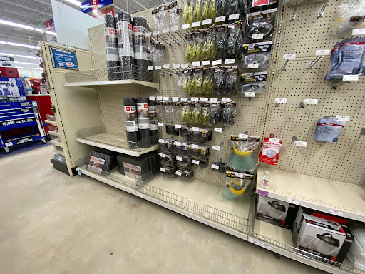 Hardware Store «Harbor Freight Tools», reviews and photos, 1045 W Orange Blossom Trail, Apopka, FL 32712, USA