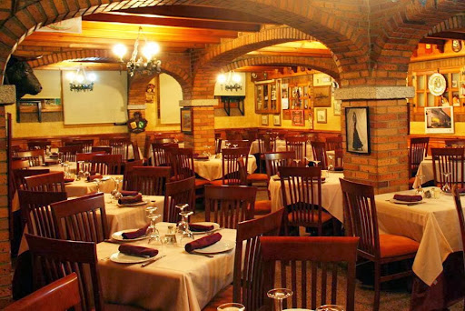 Restaurante Montecarlo en Las Navas del Marqués