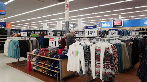 Discount Store «Walmart», reviews and photos, 555 E Townline Rd, Vernon Hills, IL 60061, USA