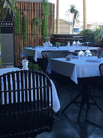 Atmosphère du Restaurant thaï P.Kitchen restaurant bord de mer terrasse pointe rouge à Marseille - n°19