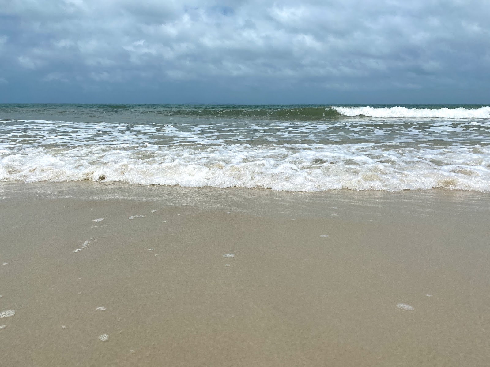 Minh Chau Beach II'in fotoğrafı çok temiz temizlik seviyesi ile