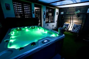 Toulouse Loft Jacuzzi Privatif image