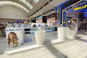 blu Kiosk Dubai Mall image