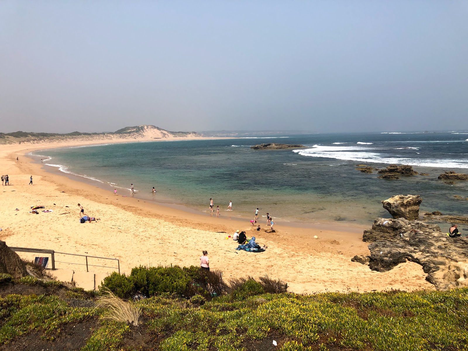 Foto de Peterborough Beach com areia bege superfície