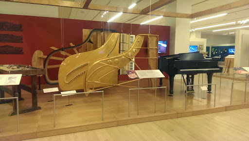 Shopping Mall «Papago Plaza Shopping Center», reviews and photos, 1408 N Scottsdale Rd, Scottsdale, AZ 85257, USA