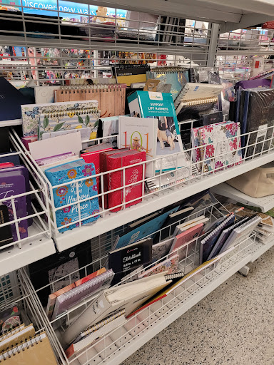 Clothing Store «Ross Dress for Less», reviews and photos, 2005 14th Ave SE, Albany, OR 97322, USA