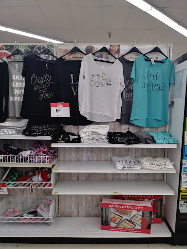 Fabric Store «Jo-Ann Fabrics and Crafts», reviews and photos, 433 Center St B, Ludlow, MA 01056, USA