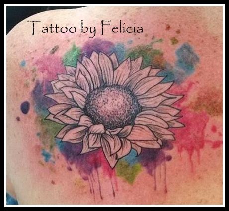 Explore lightning bolt tattoo ideas, creative tattoo ideas in Fort Myers, available at Tiger Lotus Tattoo and Piercing